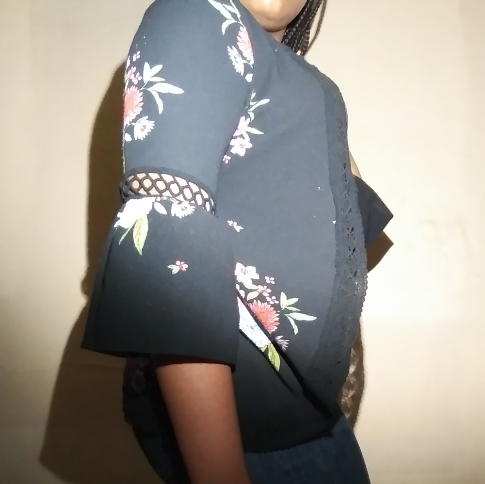 Jacket/pullover - Picture 4 of 6